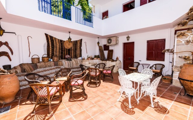 Lappa Apartments