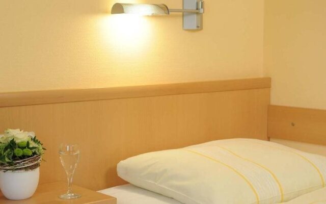 Hotel & Restaurant Hugenottengarten