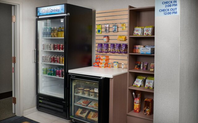 Holiday Inn Express & Suites Oxford by IHG