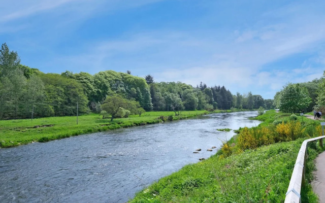 Luxury Flat in Peaceful Riverside Near Aberdeen