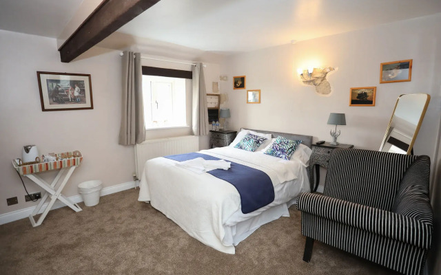 Merrymouth Inn