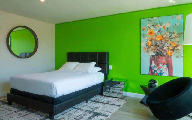 Park Plaza Lodge Hotel