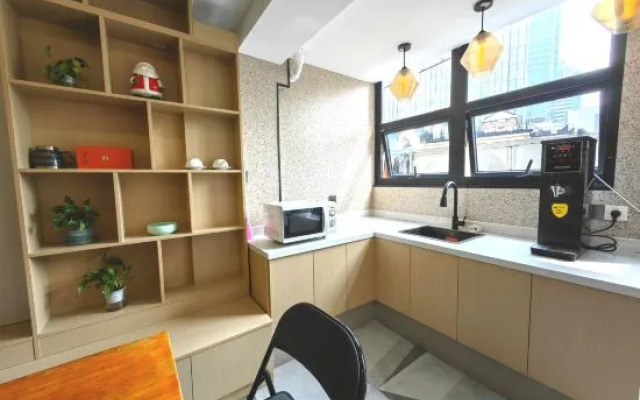 Huamin Youth Hostel (Shanghai Bund Branch)