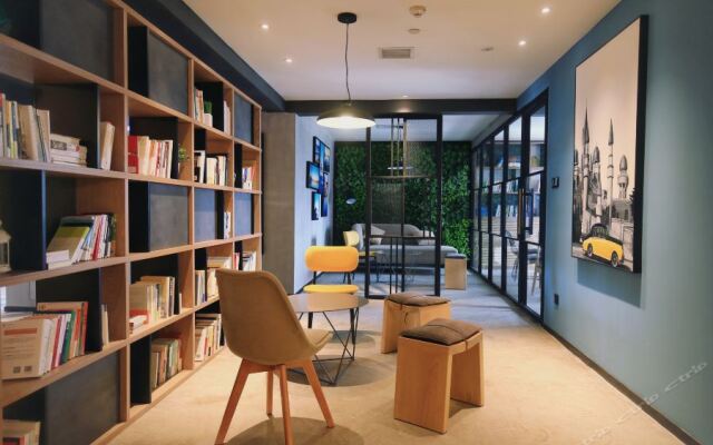 Atour Light Xi'an University Town