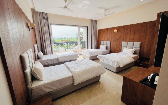 Gaurison Hotel&Resort