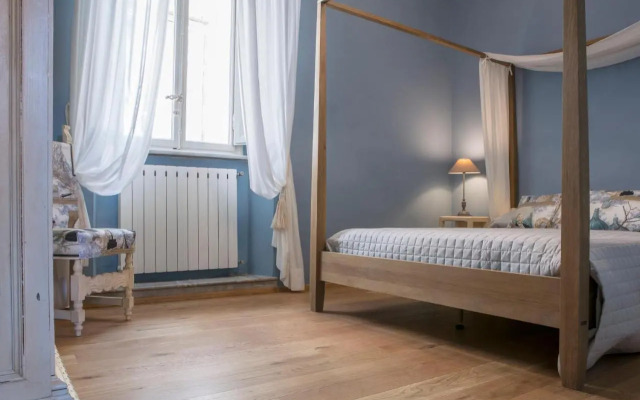 Stence Apartment