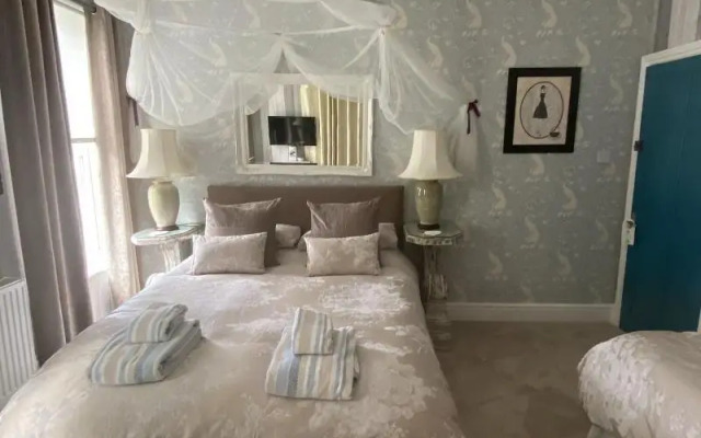 Sunny Mount Bed And Breakfast