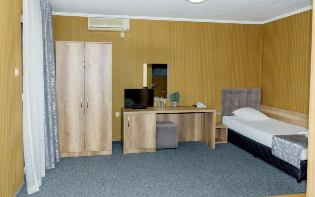 Hotel Prestige