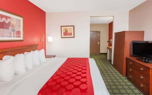 Ramada Limited Decatur