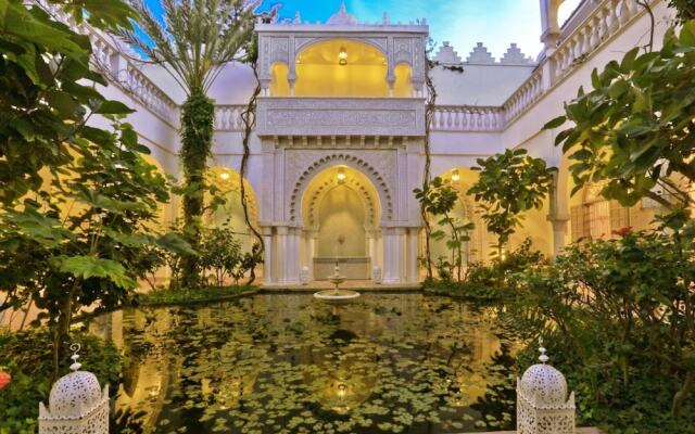 5 Stars Extravagant, 5 Bedroom Riad in el Jadida With Garden and Terra