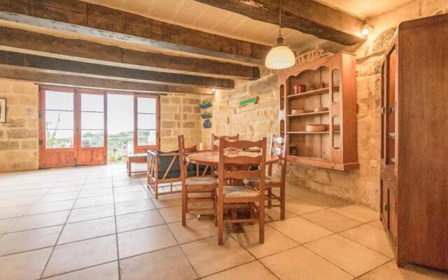 Farmhouse Cala2