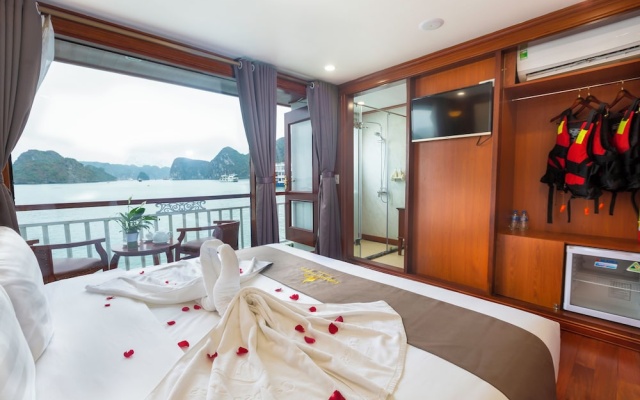 Le Journey Calypso & Boutique Pool Cruises – Guest Rooms – Ha Long