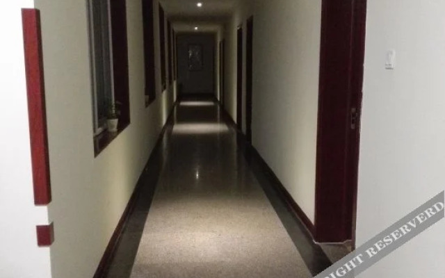 Xinghe Hotel