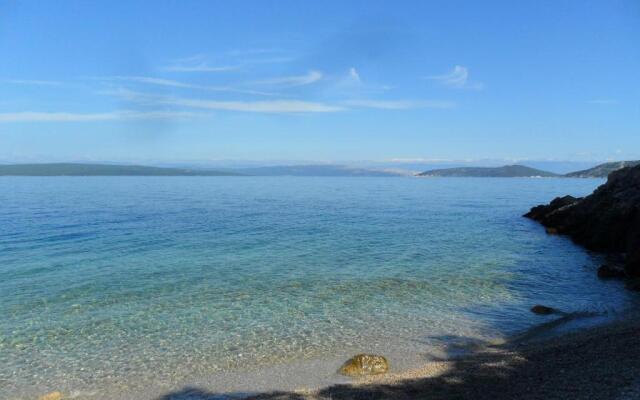 Apartment and Studio Jelušić
