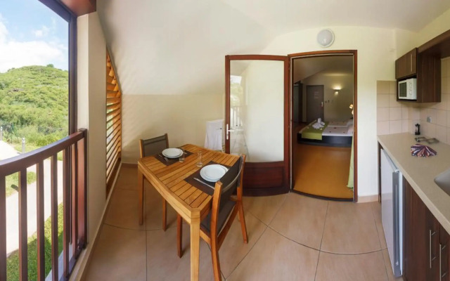 TAMA Hôtel