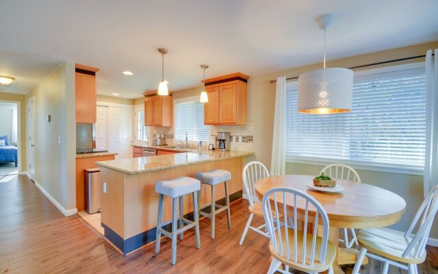 Gig Harbor Vacation Rental Home: 1 Mi to Uptown!