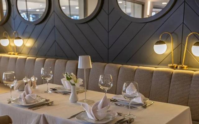 Sisus Marina Hotel