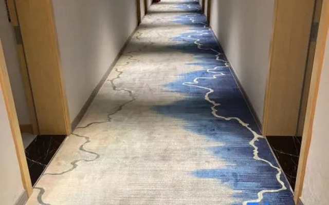 Ni Hao Hotel (Weng'an County Jinmei Times Square)