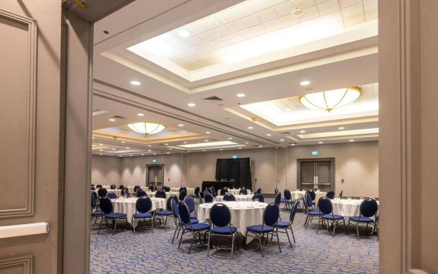 DoubleTree by Hilton Calgary North