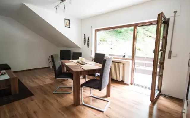 Haus am Hang