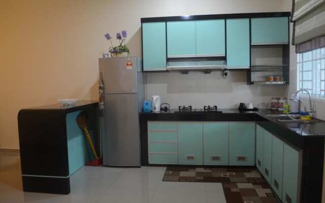 Achutra Guesthouse
