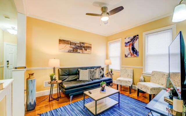Spacious 2bd/1ba | Ashmont+Parking | 3D TOUR