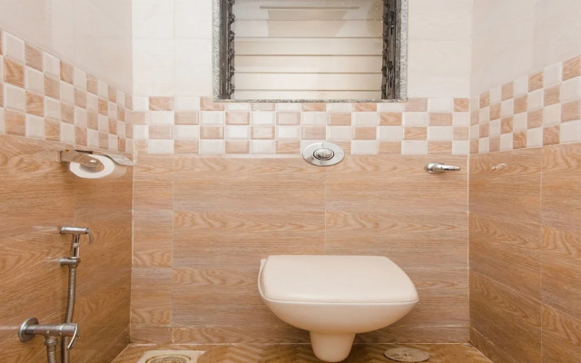OYO 11951 Vatsala Suites