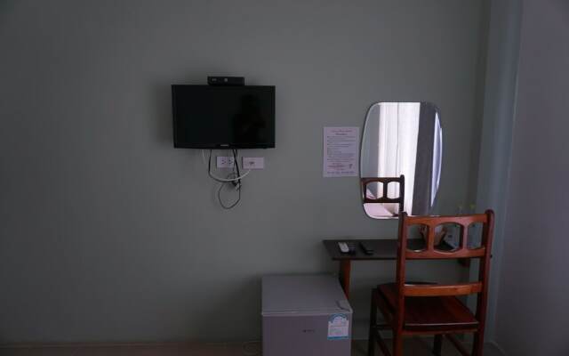 Eing Pu Chiangkhan Hotel