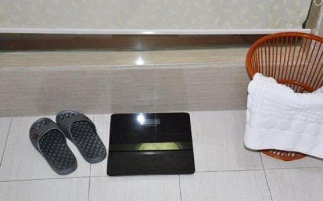 Baiyin Hotel