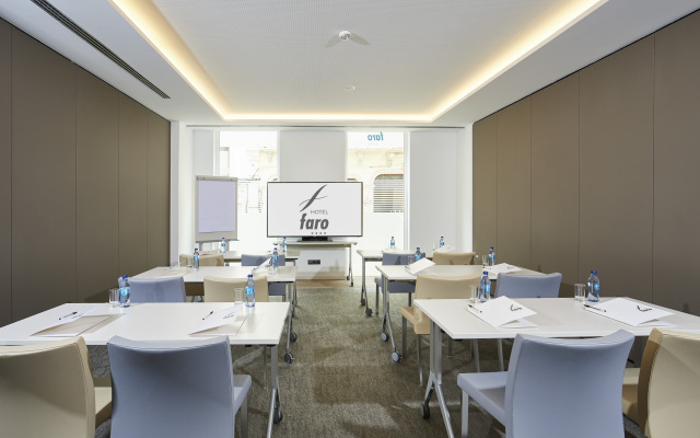 Occidental Faro Hotel