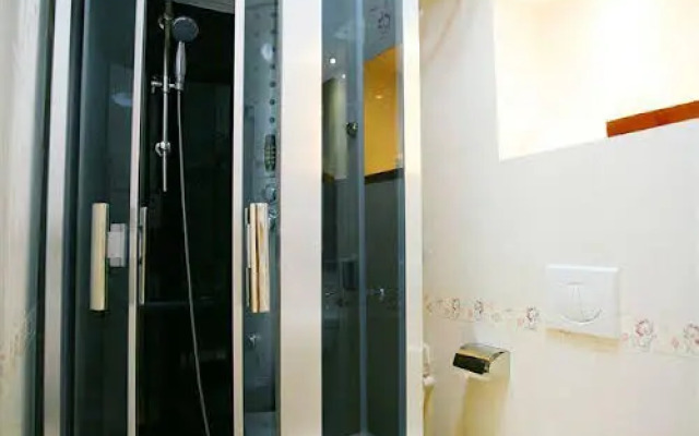 Indochina Gold Hotel