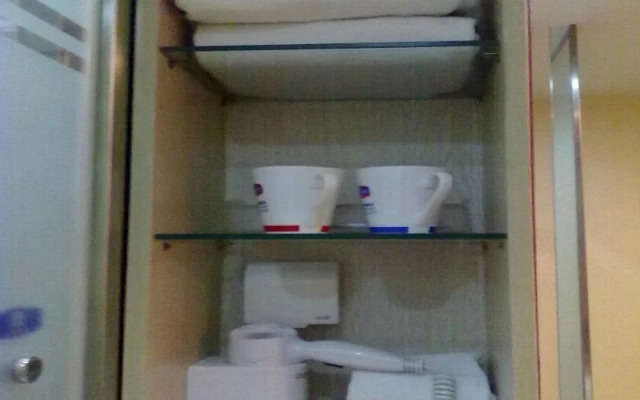 Hanting Hotel (Jiuquan Changxing Electrical Equipm