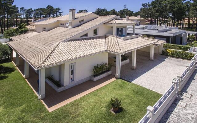 Villa Amendoa (AL) in Corroios