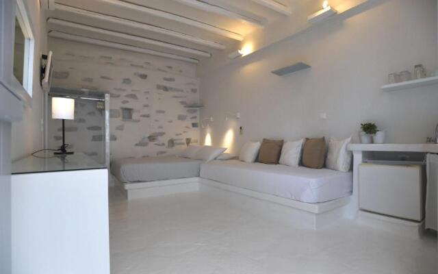 Lucas Rooms