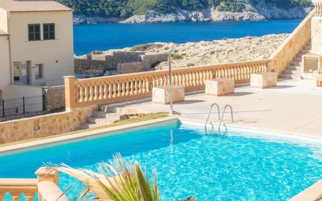 Perleta - Apartment In Cala Rajada. Free Wifi