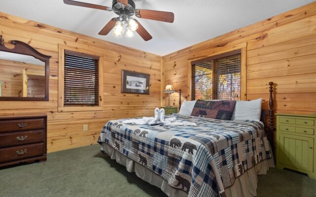 Bear Crossing Cabin by Jackson Mountain Rentals