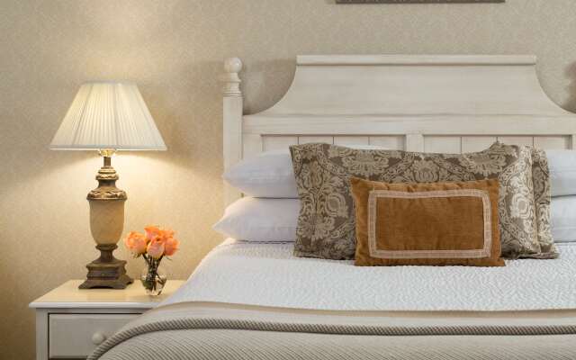 Linden Row Inn