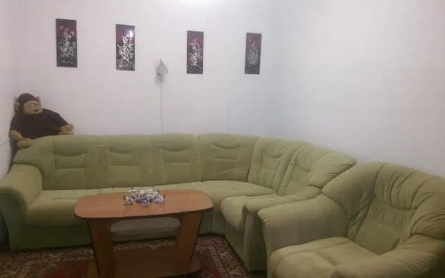 Guest House on Griboedovsky 27a - hostel