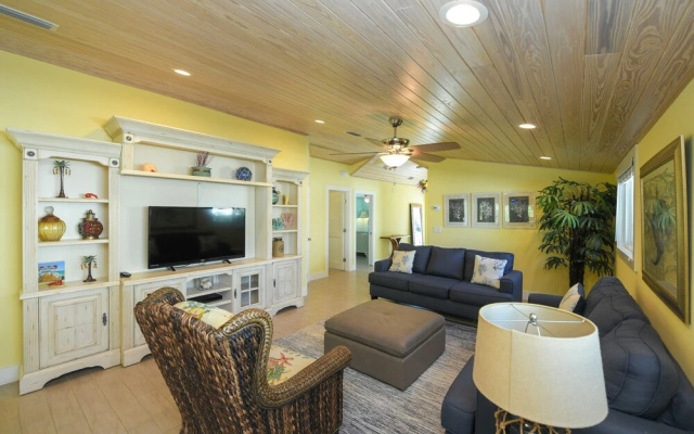 Bean Point Bungalow