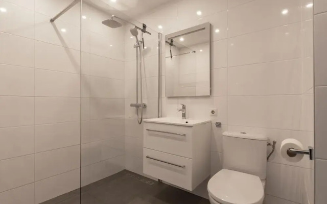 Lovely Holiday Apartment for 4 People