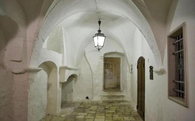 Via Tarantini 3 (Adults Only)