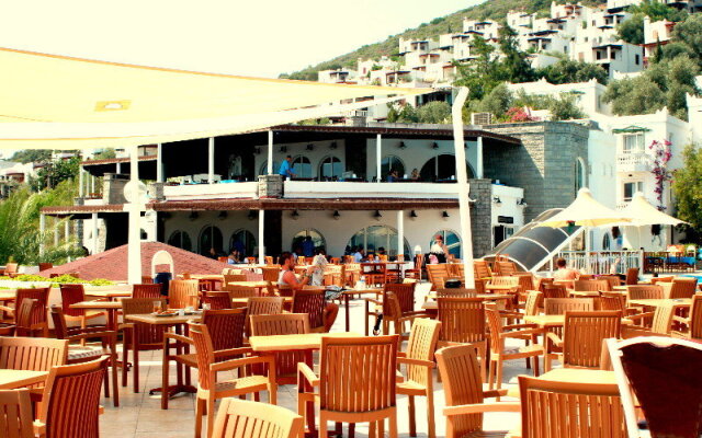 Nish Bodrum Resort