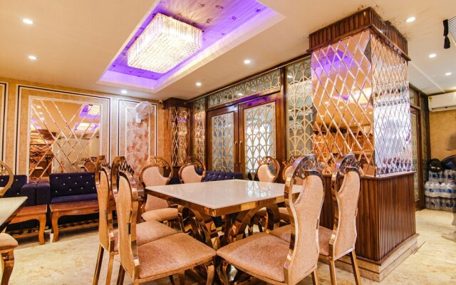 FabHotel Prime Golden Glory