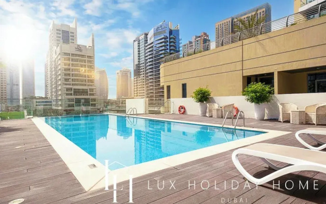 LUX Contemporary Suite Marina View 3