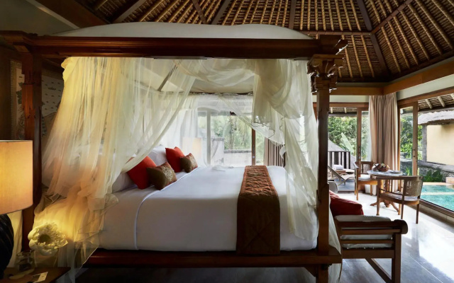 Курорт Kamandalu Ubud