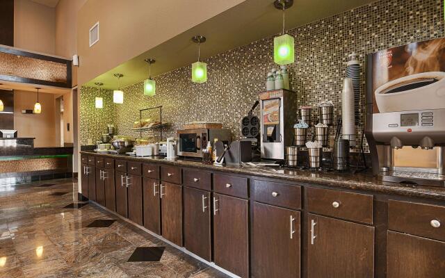 Best Western Inn & Suites - Lake Charles