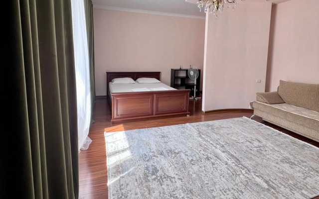 Уютная 1-комнатная квартира возле Байтерека