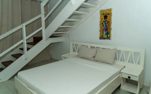 Afreeka Beach Hostel & Music Bar