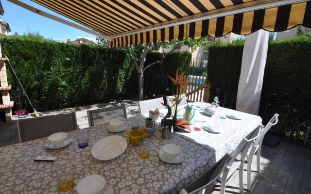 RNET - Port Estrella - 18 Roses Costa Brava