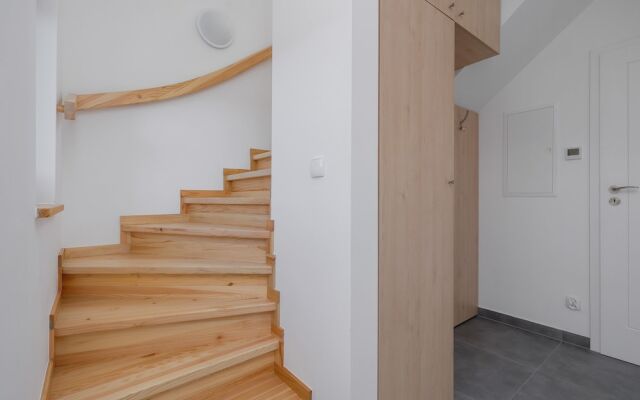 Gutowa Mountain Corner by Renters